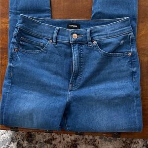 Express Women's Dark Blue Skinny Jeans